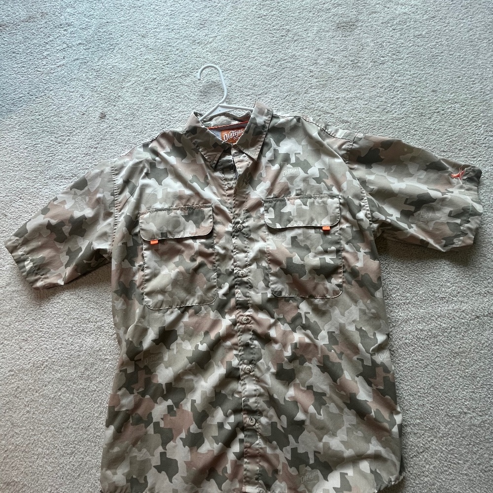 Old Tejas field shirt. Size XL